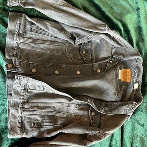 Levi’s Denim Jacket- Brand New Small but wears oversized like a Medium